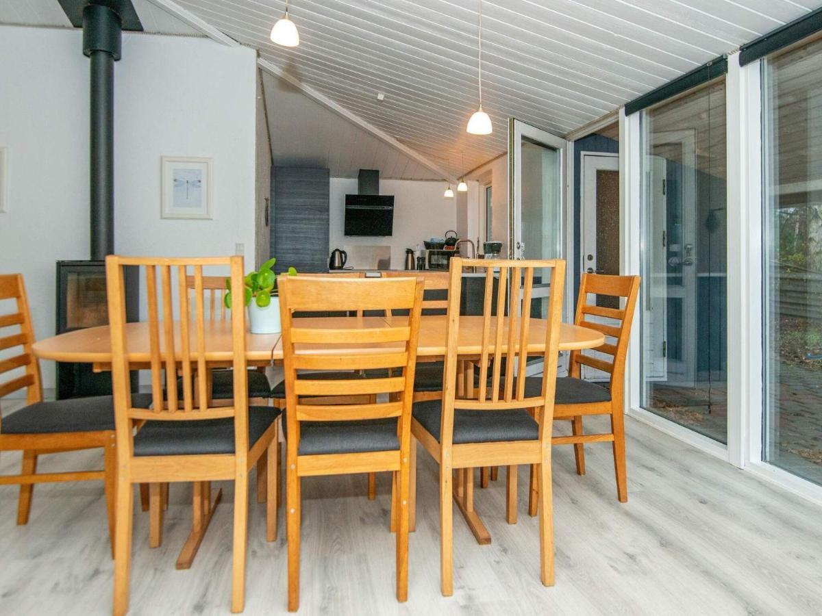 7 Person Holiday Home In Rsted Kare Exteriör bild