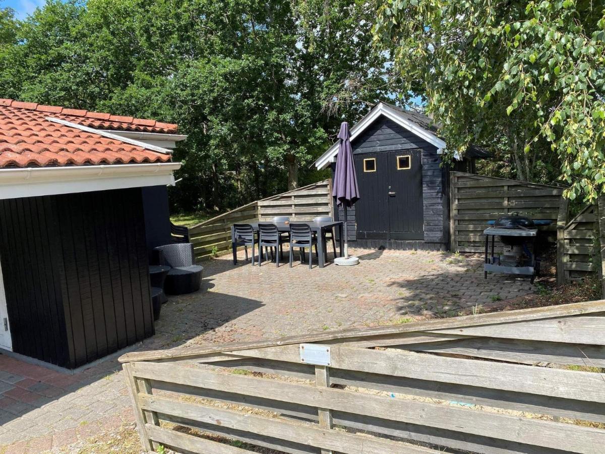 7 Person Holiday Home In Rsted Kare Exteriör bild