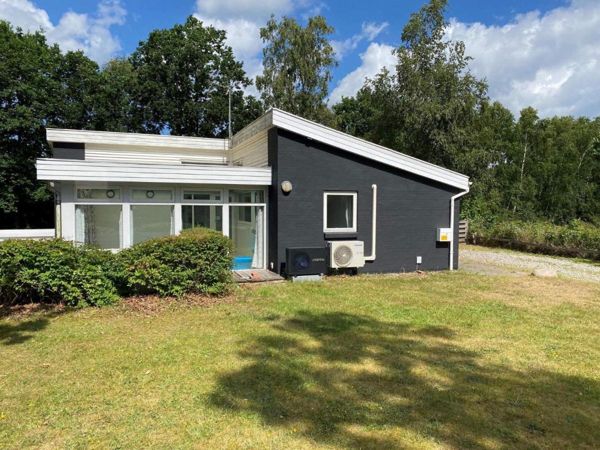 7 Person Holiday Home In Rsted Kare Exteriör bild